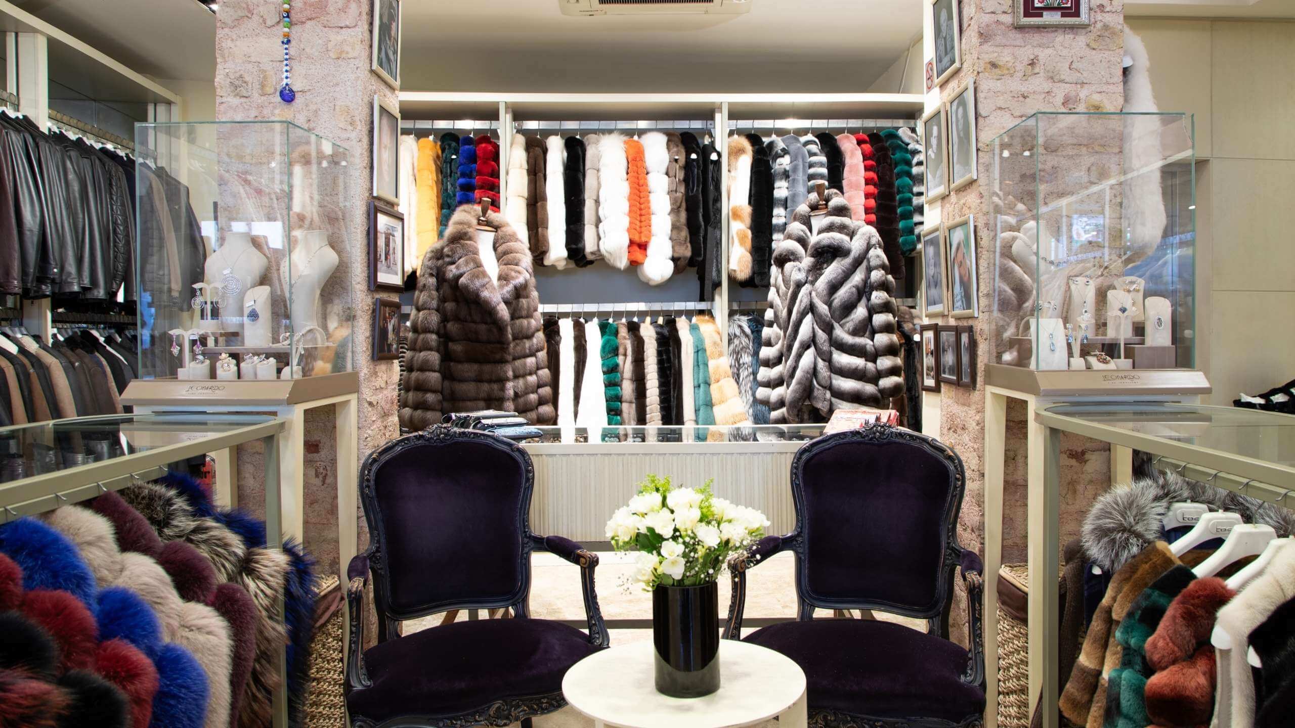 Interior view of one of the best fur shops in Istanbul, featuring luxury fur coats, artisanal craftsmanship, and elegant boutique design.