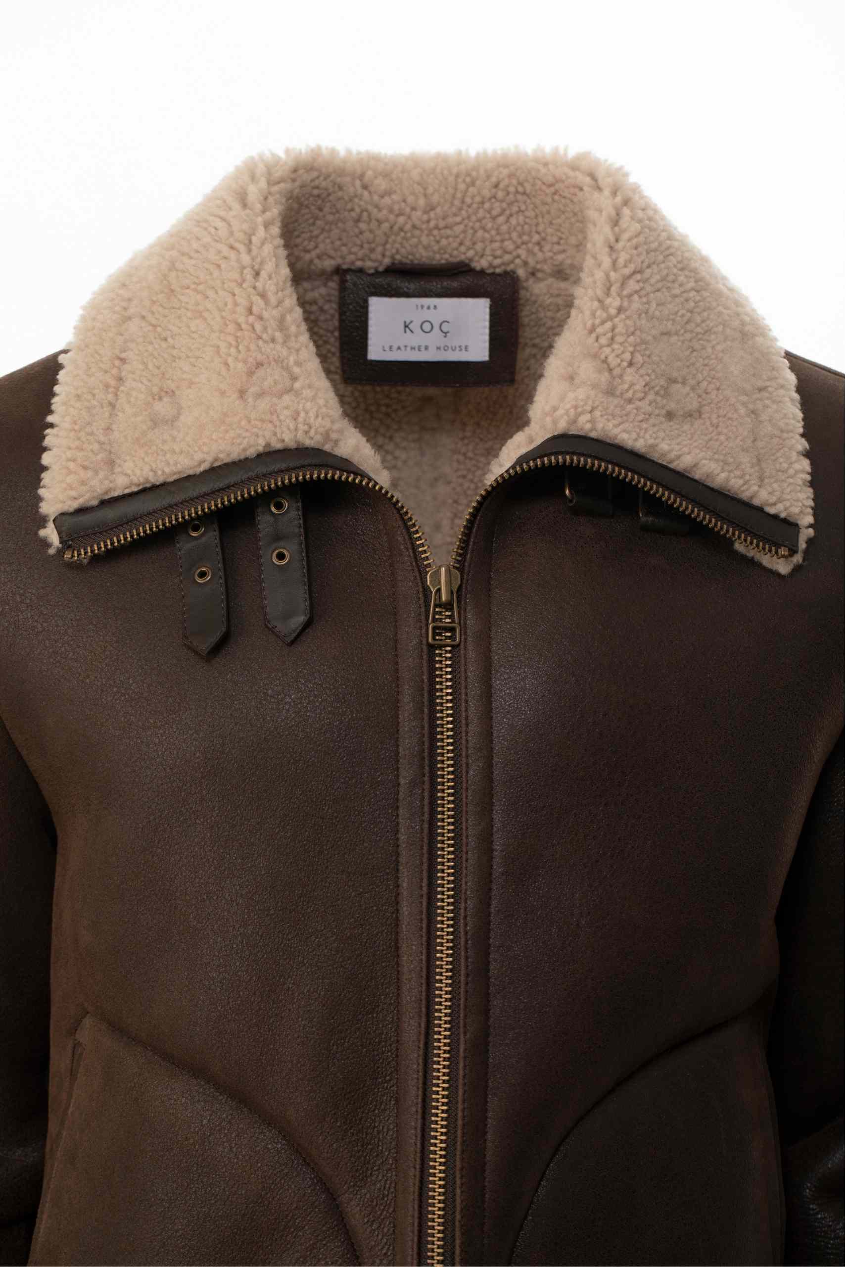 Shearling leather jacket with natural wool lining by Koç Leather & Fur, showcasing premium craftsmanship and timeless design.